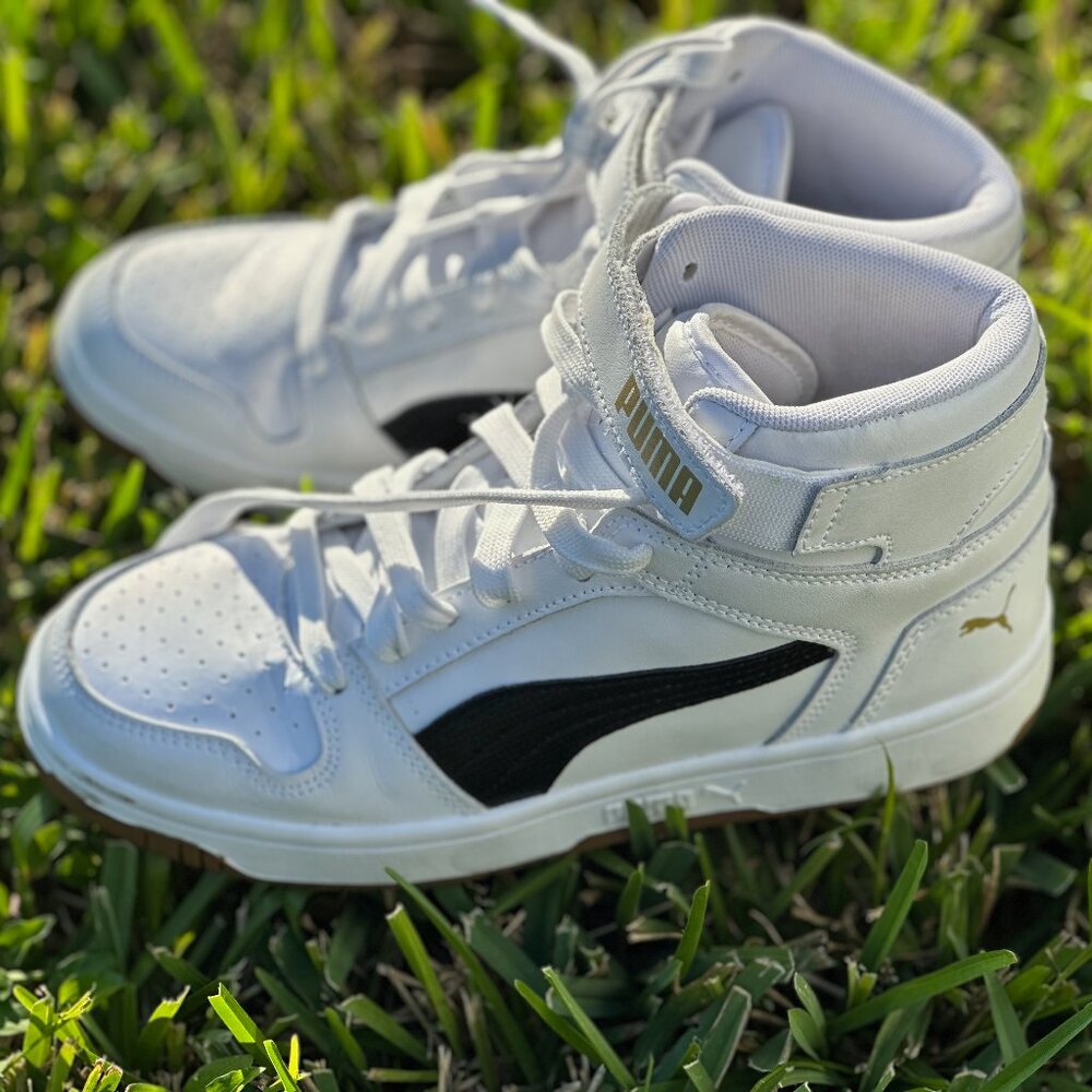 Preowned Puma Boys Rebound Layup SL High top sneakers size 5.5C